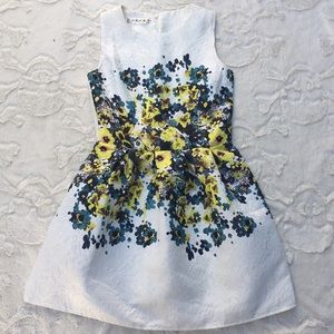 CRFS CUTE FLOWER PRINT MINI DRESS
